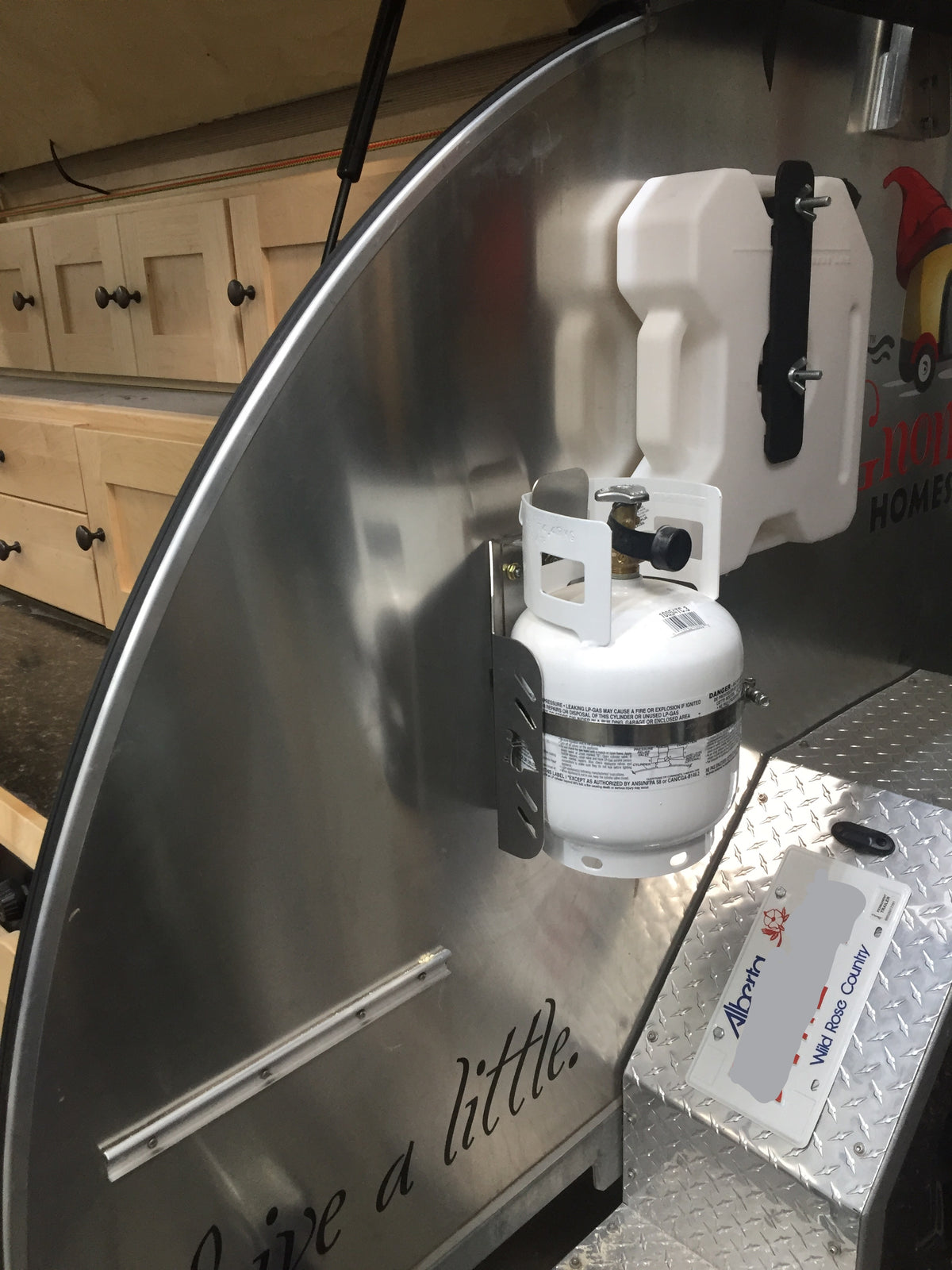 5 LB Mounted Propane Tank