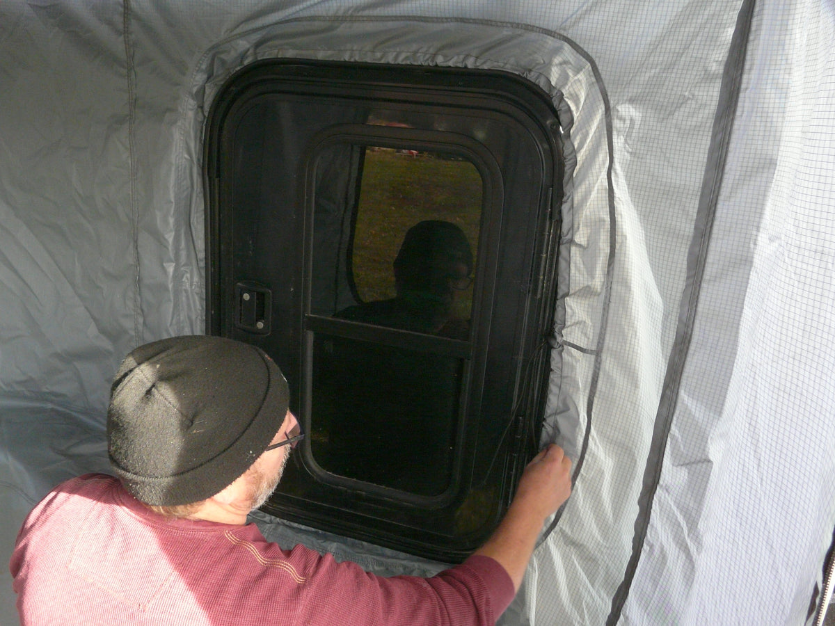 Side Tent